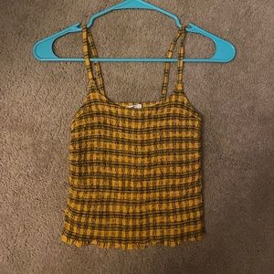 Hollister Tank